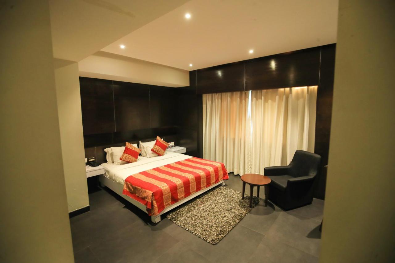 Hotel German Palace Near To Airport Gandhinagar Exterior photo