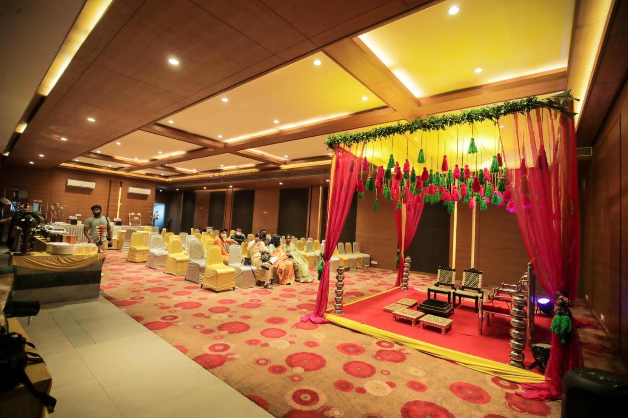 Hotel German Palace Near To Airport Gandhinagar Exterior photo