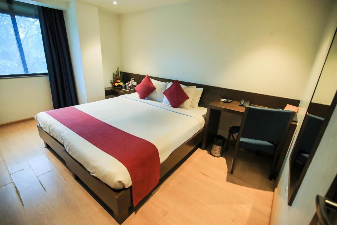Hotel German Palace Near To Airport Gandhinagar Exterior photo