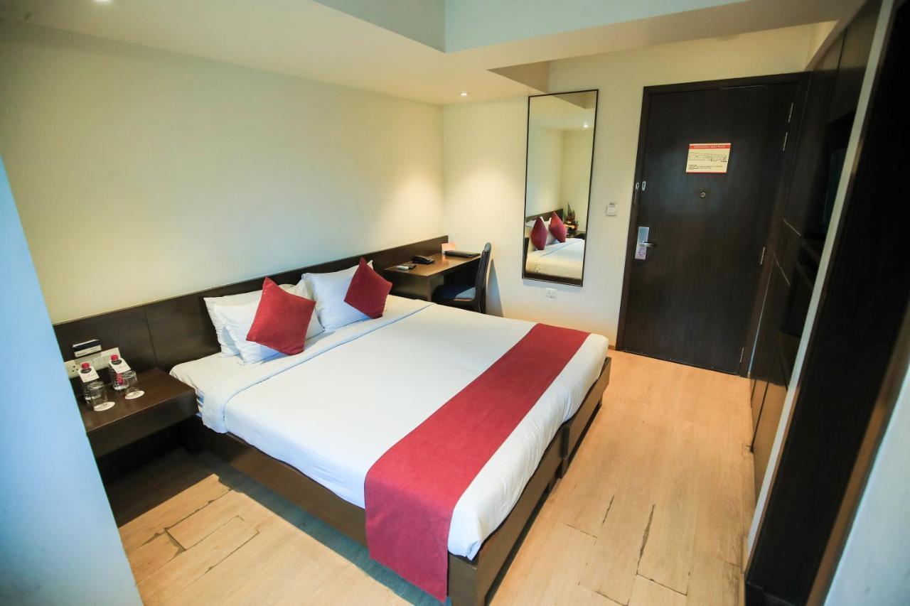 Hotel German Palace Near To Airport Gandhinagar Exterior photo