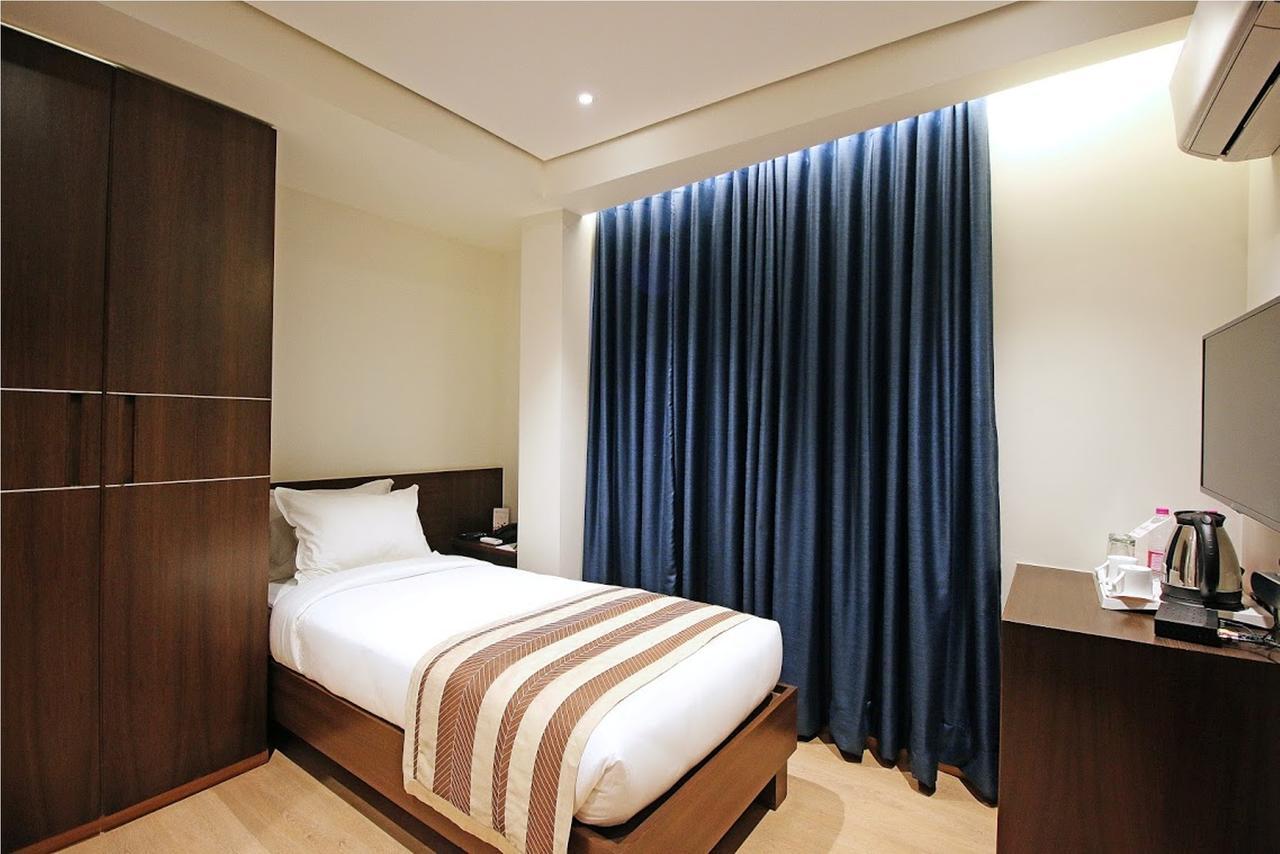 Hotel German Palace Near To Airport Gandhinagar Exterior photo