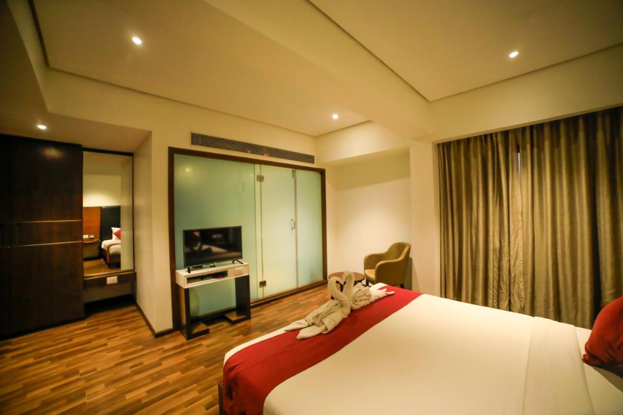 Hotel German Palace Near To Airport Gandhinagar Exterior photo