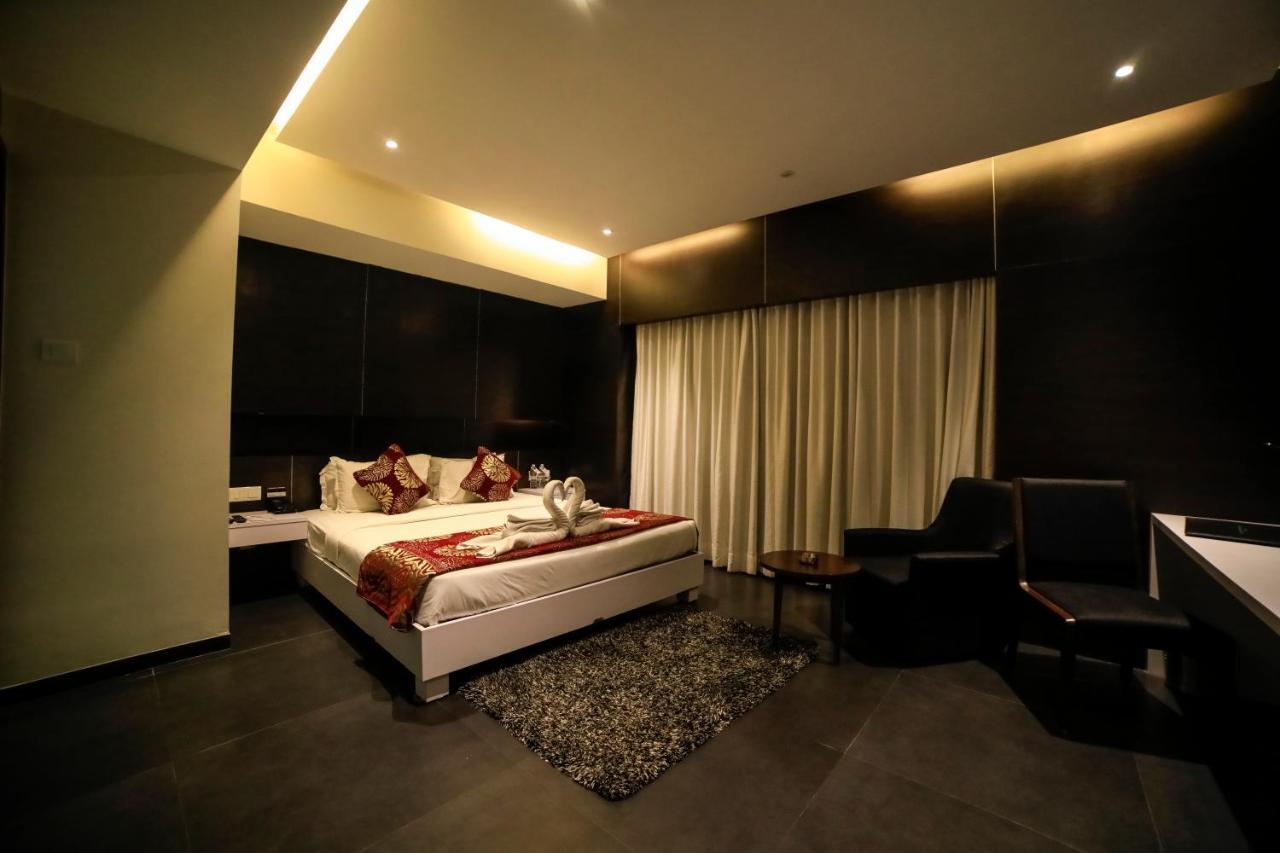 Hotel German Palace Near To Airport Gandhinagar Exterior photo